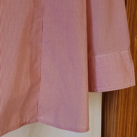 Tia Designs Woman Red Striped Bedazzled Three Embroidered Cardinal Blouse Sz 3X - Picture 7 of 8